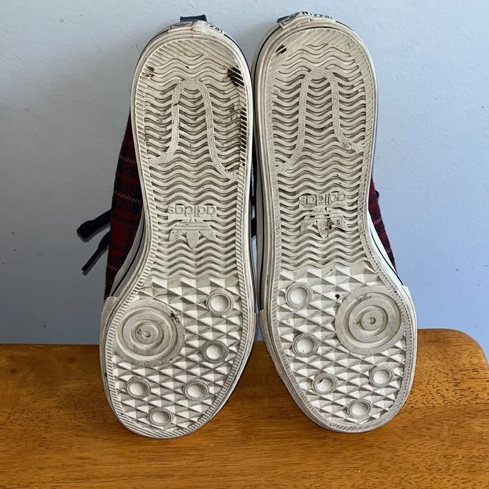 ADIDAS NIZZA RF PLATFORM LOW PLAID WOMEN’S SHOES SIZE 11 (Euro 44)